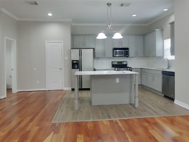 Foto del edificio - 5407 Kansas St