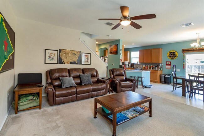 Foto del edificio - 6304 Garden Rose Path