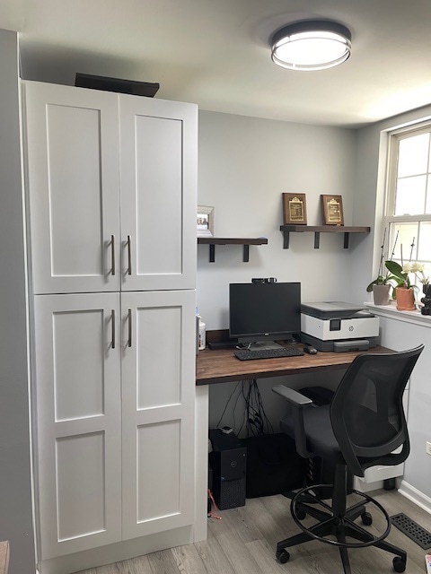 Kitchen Pantry and Office Nook - 2908 White Thorn Cir