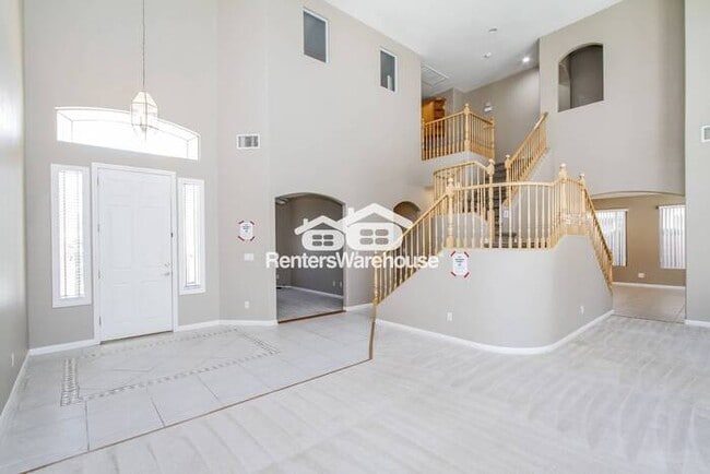 Building Photo - Coming mid June - Absolutely beautiful 4 b...