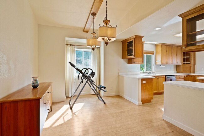 Building Photo - 9394KelseyCreekDriveWest.Is4Lease.com