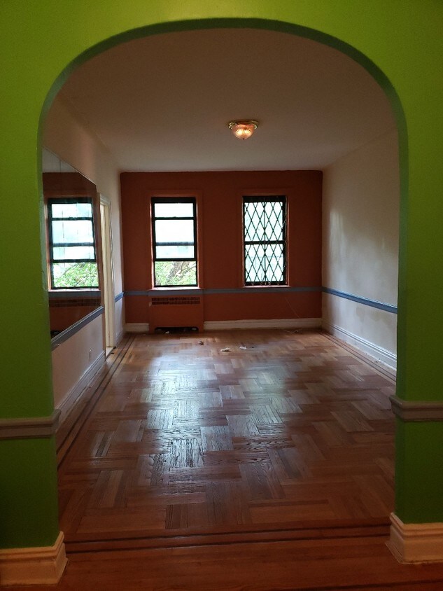 Primary Photo - 55 Winthrop St