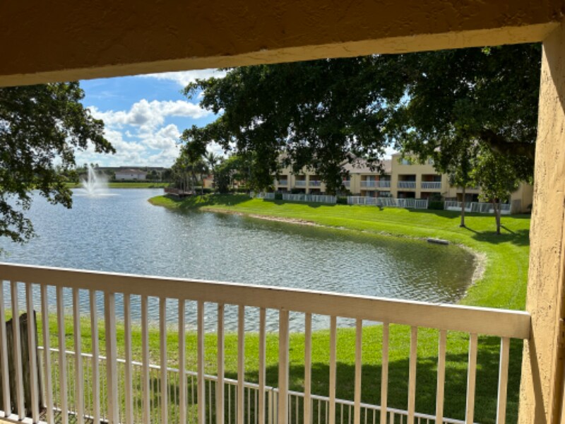 5200 NW 31st Ave Unit E99, Fort Lauderdale, FL 33309 Room for Rent