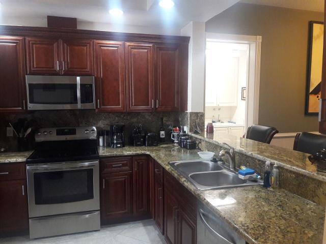 Foto del edificio - 27 Harbour Isle Dr W