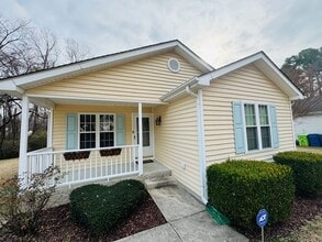 Building Photo - 6904 Fox Haven Pl