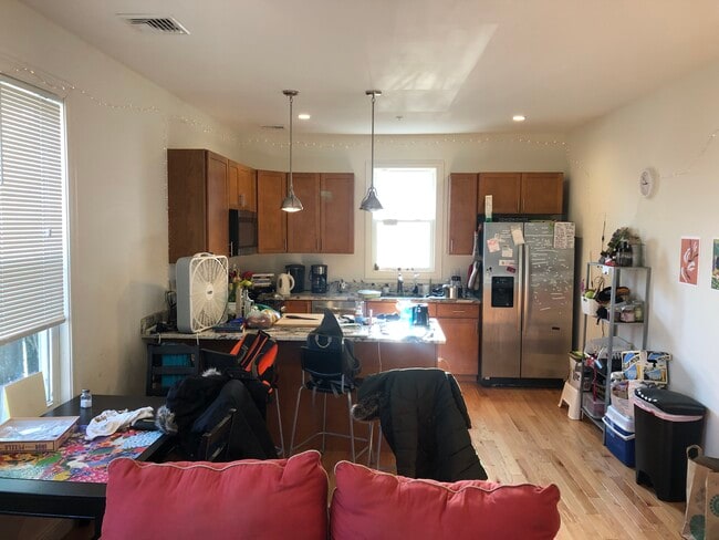 Building Photo - 20 Delle Ave