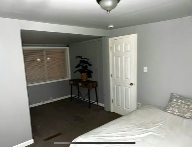 Photo - 9156 Elizabeth St House