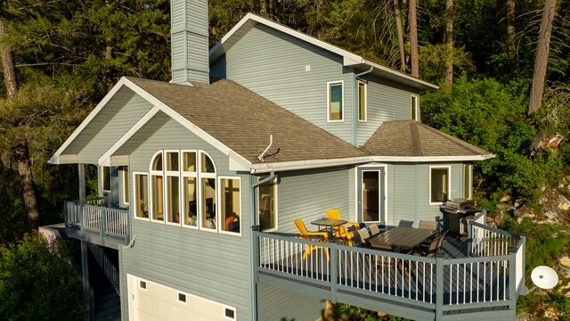 Foto del edificio - 3338 Bottle Bay Rd