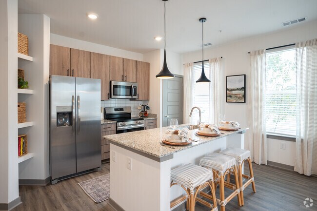 2 habitaciones, 2 baños - 1122 pies cuadrados - Cocina - Colina WeHo