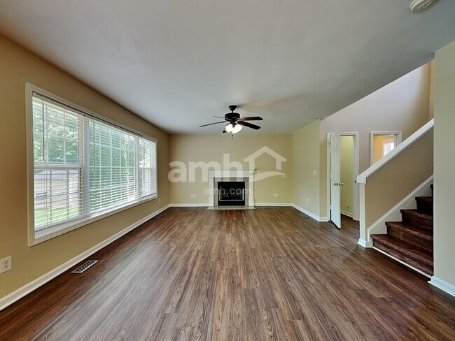 Building Photo - 4466 Timberwood Dr