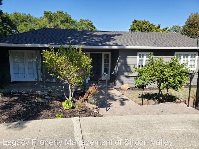 Building Photo - 4 br, 2 bath House - 20 Campo Bello Court
