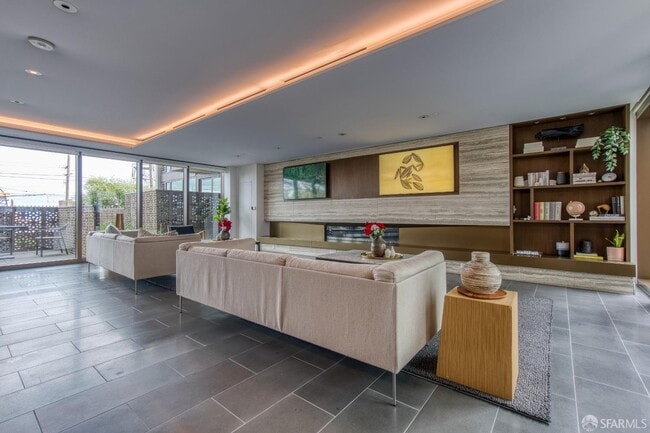 Building Photo - 2177 3rd St