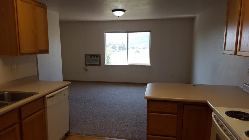 Primary Photo - 29 Appleway Dr