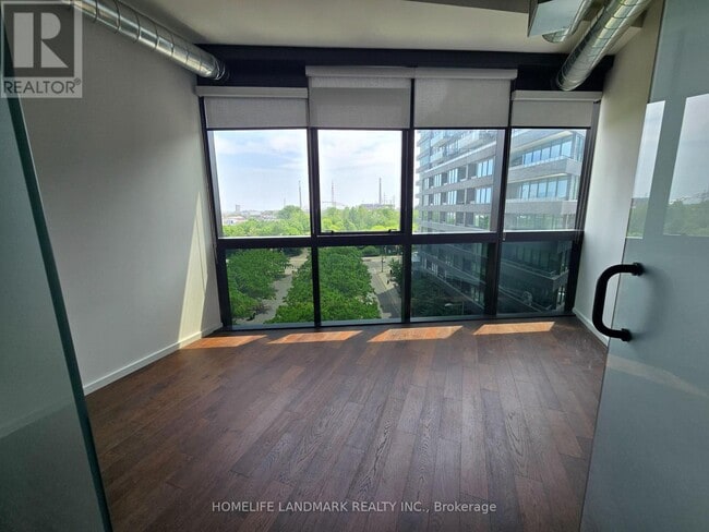 Building Photo - 21 Lawren Harris Square