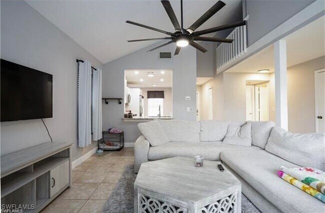 Foto del edificio - 17430 Dumont Dr