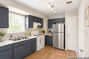 Building Photo - 7575 Windsor Oaks