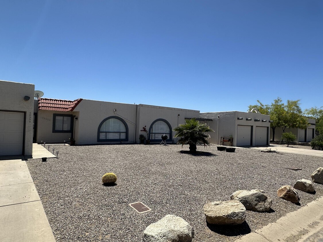 Foto principal - 10525 W Arica Rd