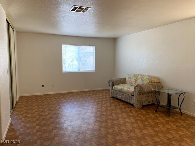 Foto del edificio - 5615 Lago Ct