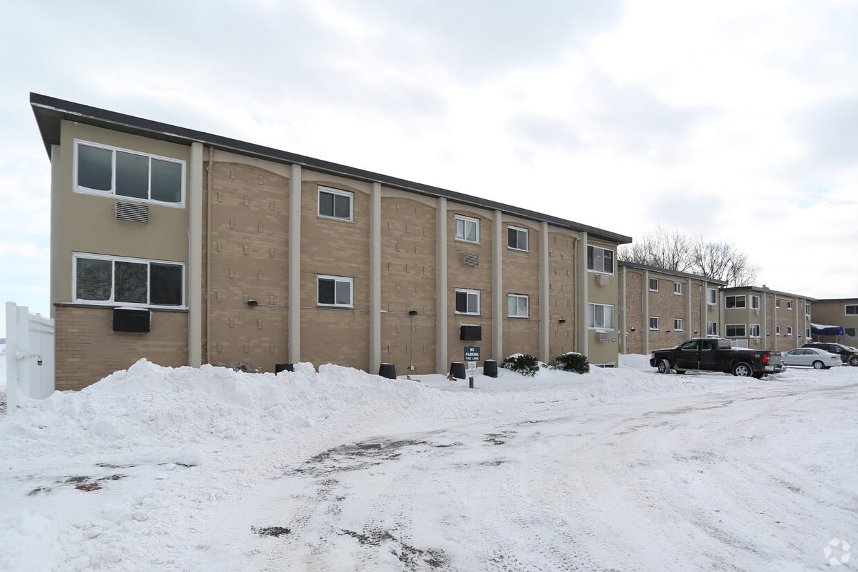 Westage at the Harbor Apartments in Rochester, NY