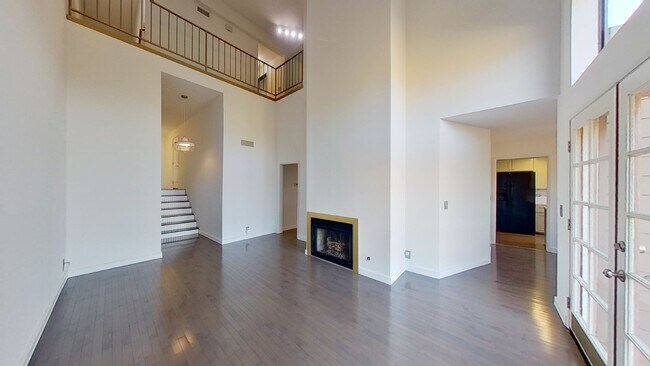 Foto del edificio - 3+2.5 Updated House w/ Gorgeous Mountain V...