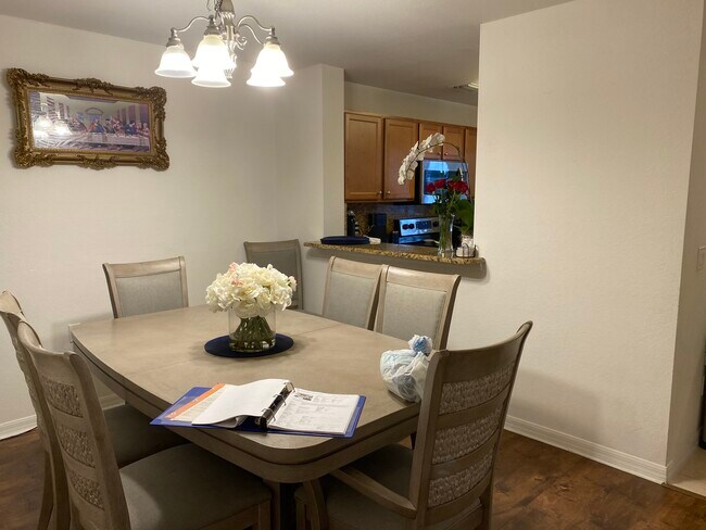 Dining Area 2 - 9059 Gervais Cir