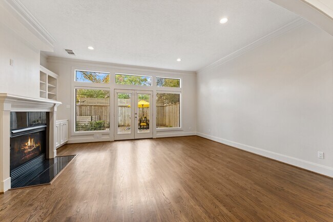 Foto del edificio - 5422 Gibson St