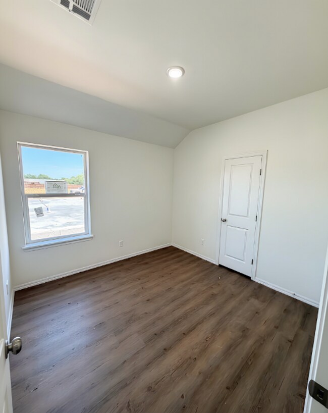 Foto del edificio - 10614 NW 17th St