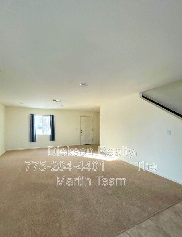 Building Photo - 8932 Coyote Blf Dr