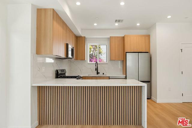 Foto principal - 1840 Stoner Ave