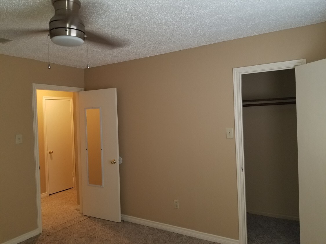 Bed room - 11651 Sherwood Hollow Ct
