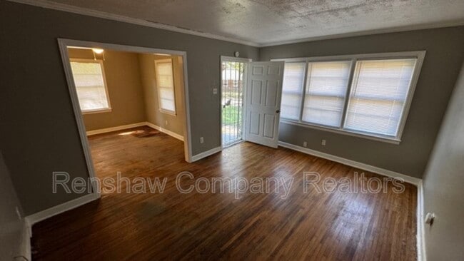 Building Photo - 1537 Rolling Hills Dr