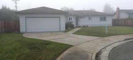 Building Photo - 3342 El Capitan Ct