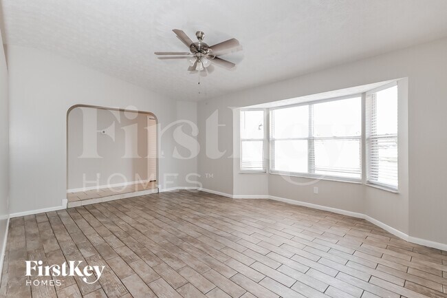 Foto del edificio - 1158 SW Hunnicut Ave