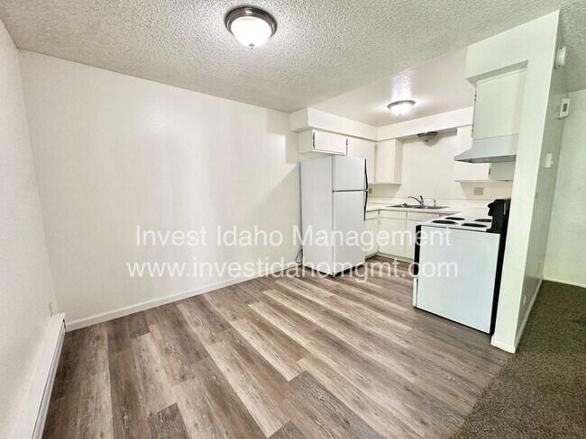 Foto del edificio - 3970 W Glenn St