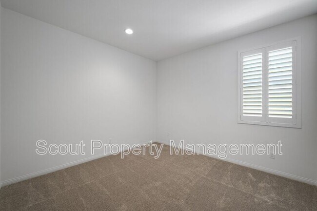 Foto del edificio - 39598 Lupine Dr