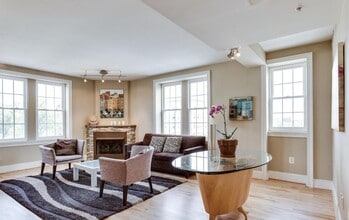 Building Photo - 1750 16th St NW