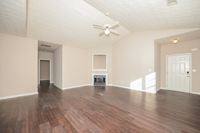 Building Photo - 240 Cranesbill Way