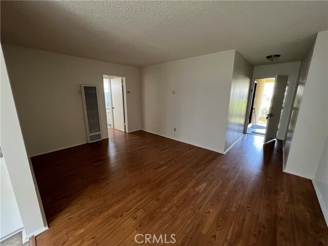 Foto del edificio - 387 N Mentor Ave