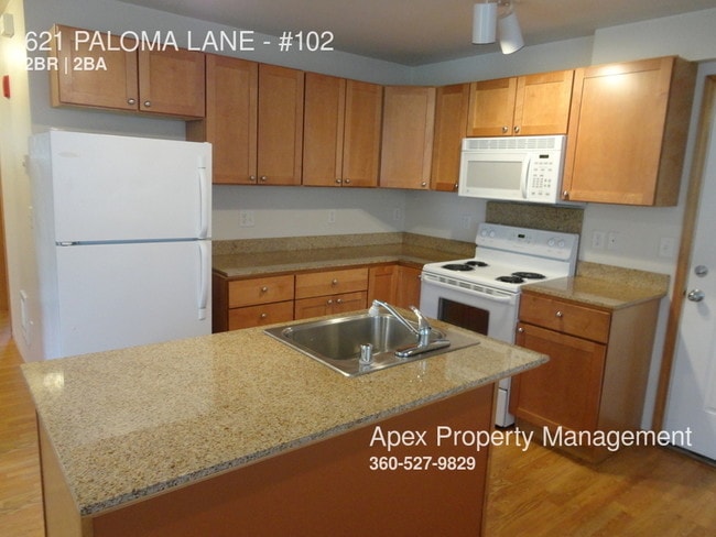 Building Photo - 621 Paloma Ln