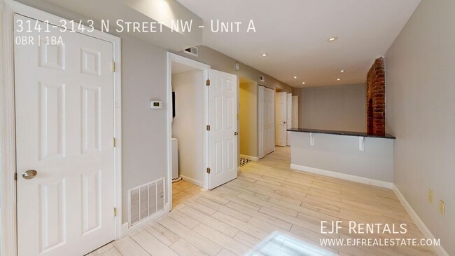 Building Photo - Georgetown Studio Apartment Available NOW!