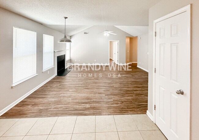 Foto del edificio - 5389 Sand Bar Ln