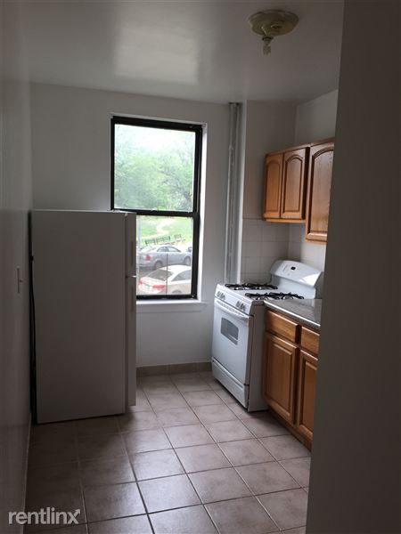 Building Photo - 1791 Walton Ave
