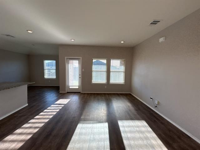 Building Photo - 2417 Rosharon Dr