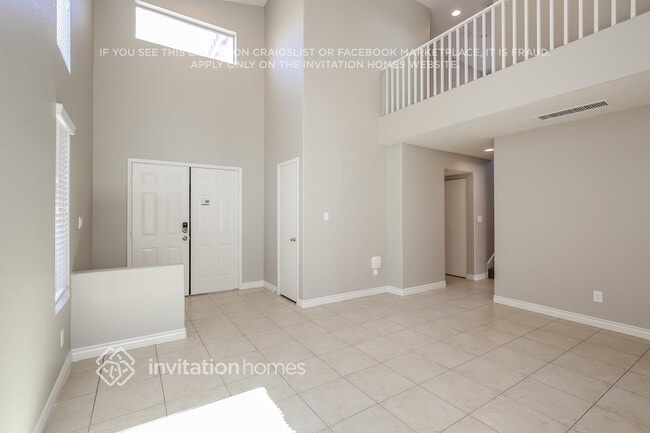 Foto del edificio - 1625 Golden Glen Ct