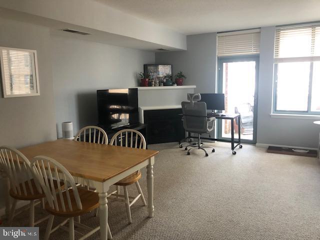 Foto del edificio - 851 N Glebe Rd