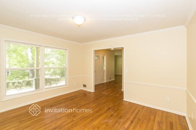 Foto del edificio - 5100 Greentree Trail