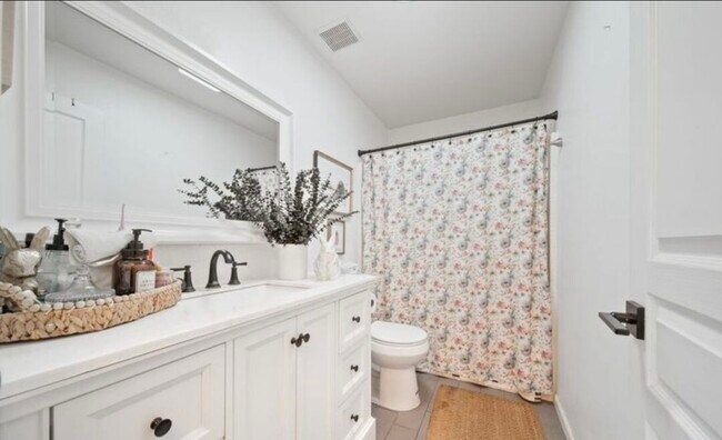 Foto del edificio - 1900 Rancho Frontera Ave