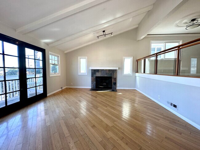 Foto del edificio - 1624 Havemeyer Ln