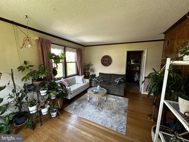 Foto del edificio - 3127 Wayne Rd