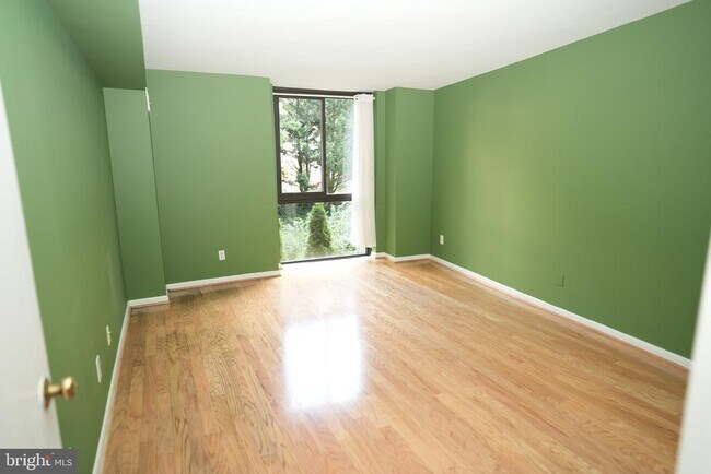 Foto del edificio - 4620 N Park Ave